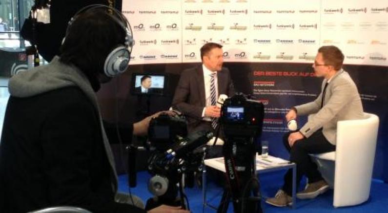 Thomas Piller im Interview im TTV-Studio. Telematik-Markt.de