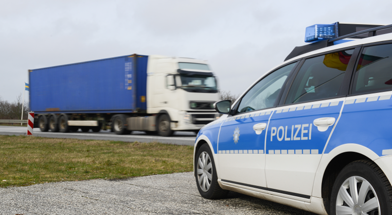 VDO TIS-Web erfasst Verstöße der Flotte und liefert einen Überblick über den aktuellen Compliance-Score. Bild: AdobeStock
