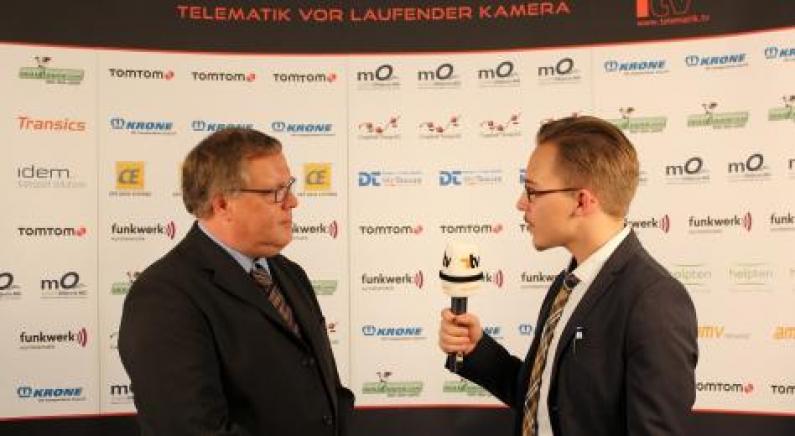 Mathias Uebelacker, Sales Director Europe bei Helpten, im Telematik.TV-Interview mit Peter Klischewsky, Chefredakteur der Fachzeitung Telematik-Markt.de. Bild:Telematik-Markt.de