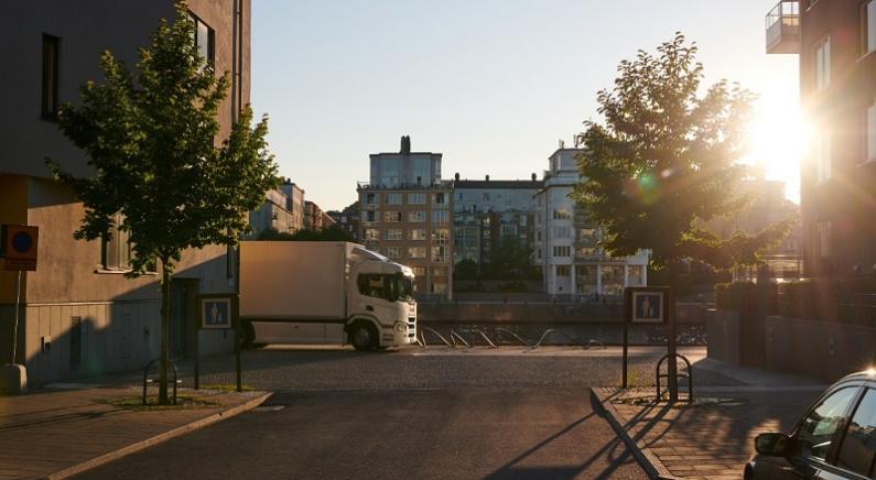 Die staatlichen Förderungen umfassen Anschaffungen, Tank- und Ladeinfrastruktur sowie die Durchführung von Machbarkeitsstudien. Bild: Scania