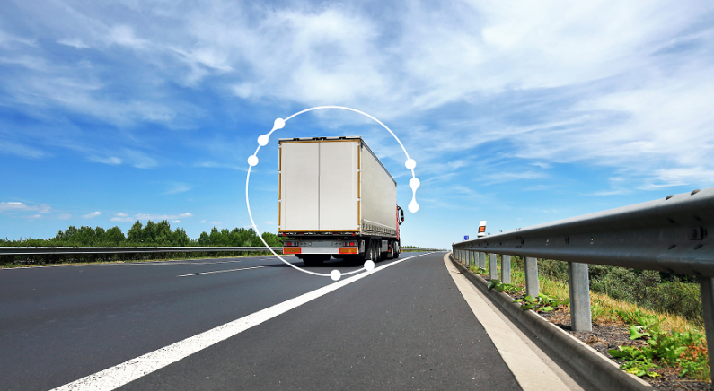 Webfleet Trailer bietet Ihnen wertvolle Einblicke zum Status Ihres Trailer-Fuhrparks. Bild: Jaroslav Pachy sr/Shutterstock.com