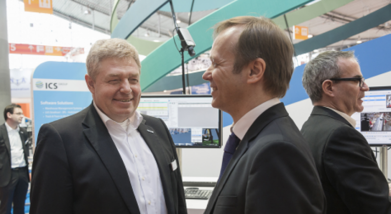 Hans-Jörg Tittlbach, CEO der ICS Group (links) und Stephan Rasp, Vorstandsvorsitzender der SeeTec AG. Bild: ICS Group