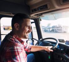 Probleme bereits erkennen, bevor sie entstehen? Das neue Scorecards-Feature von VDO Fleet gibt nicht nur einen Überblick über die Performance der gesamten Flotte, sondern hilft auch dabei, diese gezielt zu verbessern. Bild: AdobeStock