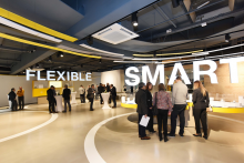 In seinem Imagination Center demonstriert Dematic live innovative Technologien aus der Intralogistik. Bild: Dematic