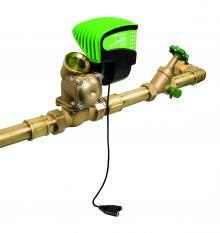 Grünbeck ergänzt das Produktprogramm für die Haustechnik-Installation um die Sicherheitsarmatur GENO®-STOP, die mittels Feuchtesensoren bei unkontrolliertem Wasseraustritt automatisch für die Absperrung der Wasserzufuhr sorgt, Bild: Grünbeck Wasseraufbereitung.