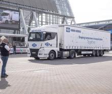 Fahrerloser Lkw: Auf dem Freigelände demonstrierte der Highway Pilot von Knorr-Bremse, welche Fähigkeiten ein autonomes Fahrzeug heute schon haben kann. Bild: Knorr-Bremse