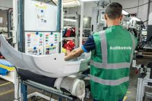Am Ende der Montagearbeiten führt die L.I.T. akribische Qualitätskontrollen durch. Bild: LIT/Tobias Kromke
