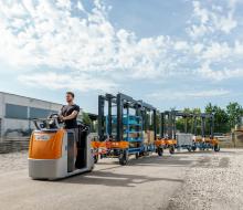 Die PH-Rahmen sind robust, mit einer großen SE-Bereifung ausgestattet und dank Wetterschutz und sicherer Beleuchtung bestens geeignet, um das gesamte Betriebsgelände zu versorgen. Bild: STILL GmbH