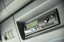 Fahrtenschreiberkarten können ab sofort auch online beantragt werden. Bild: TÜV SÜD AG